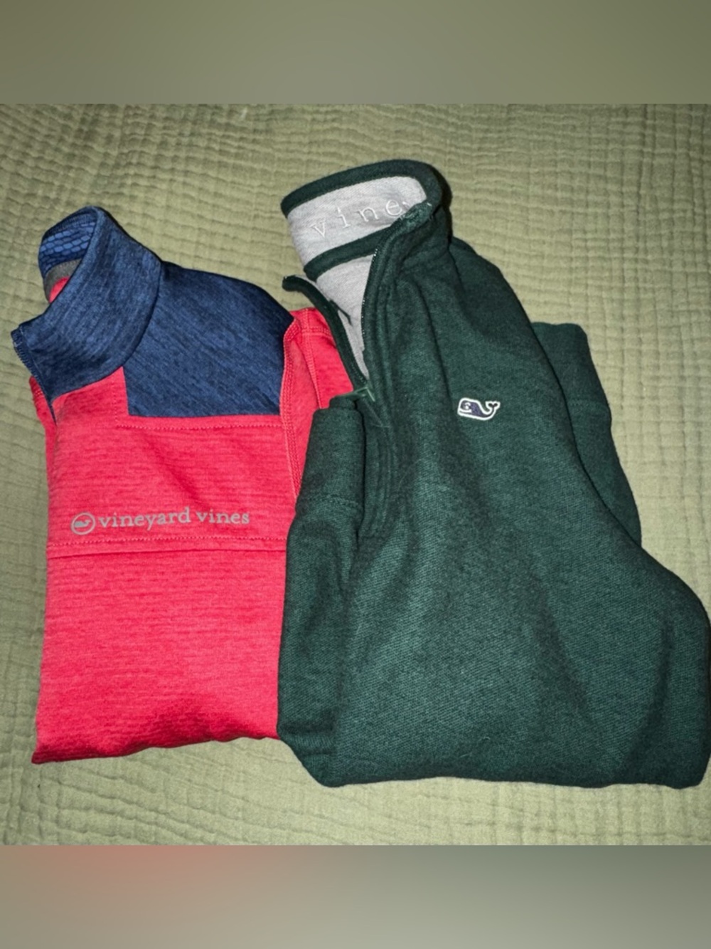 Vineyard Vines Kids Green Quarter-Zip and Red/Navy Pullover Set